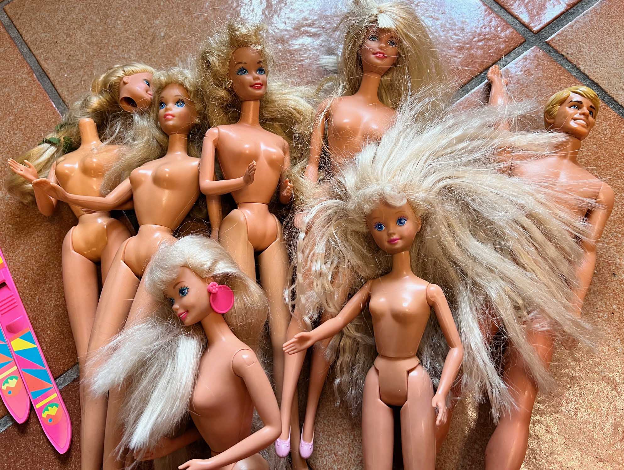 Guida passo-passo per il restauro dei capelli delle Barbie vintage