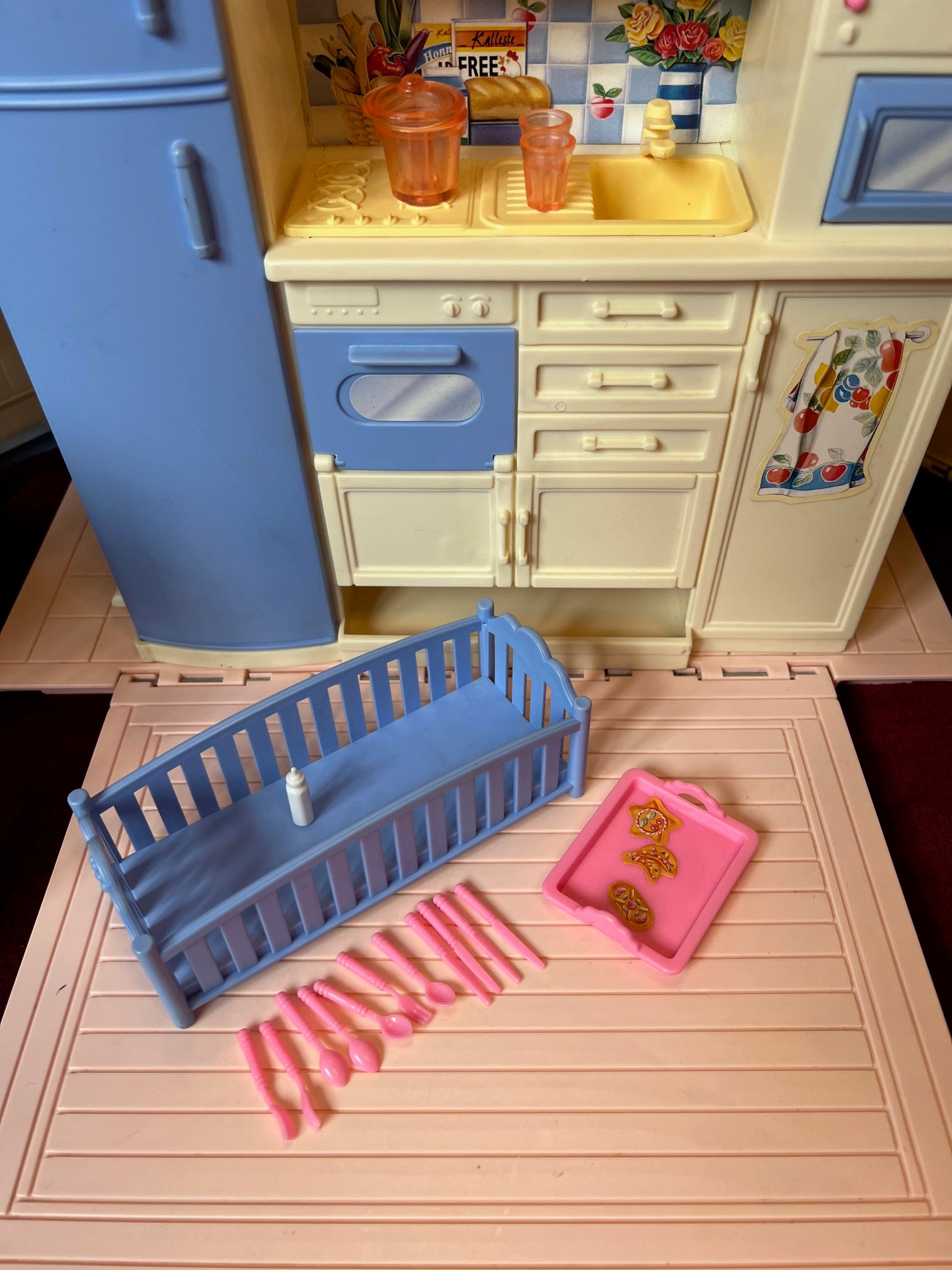 Casa di Barbie Family House 1999 con scatola